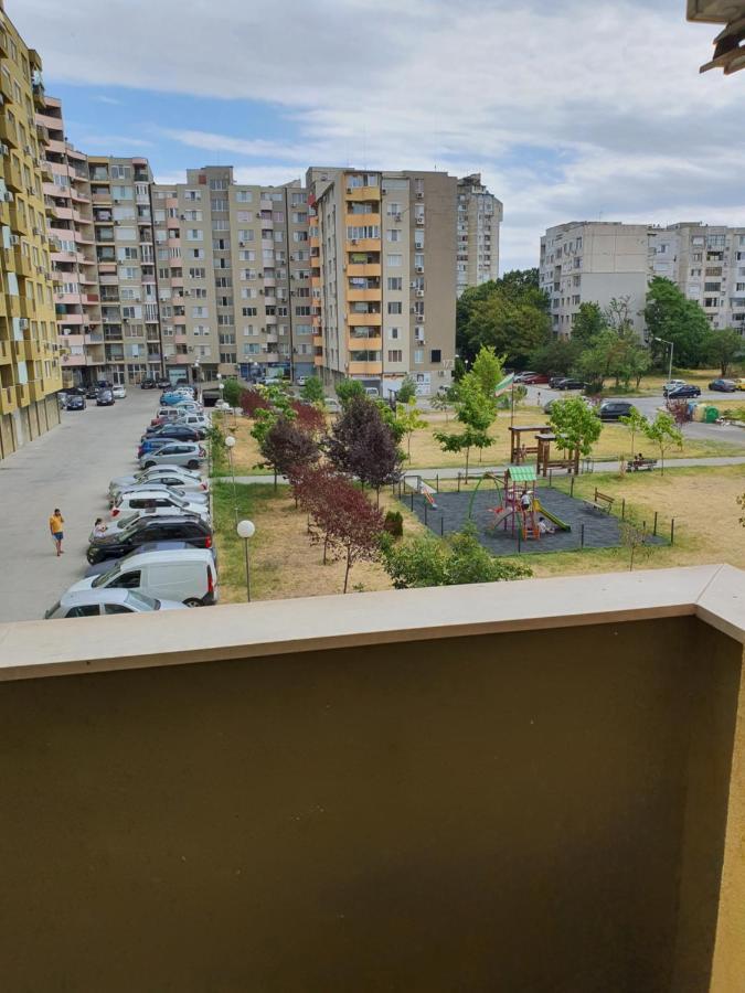 Нощувки Краткосрочен Наем Plowdiw Exterior foto